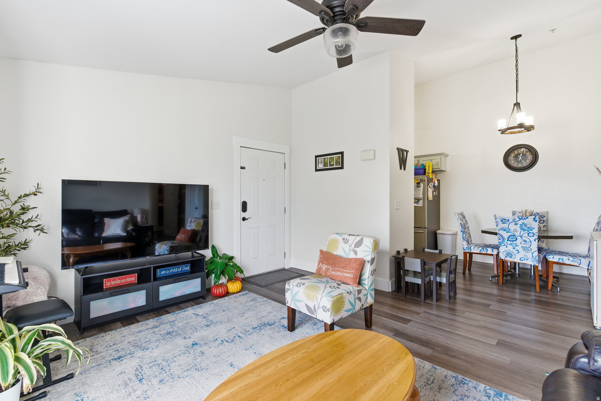 HILLCREST CONDO - Residential