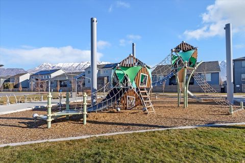 Tiny photo for 641 N 160 E, Vineyard, UT 84059 (MLS # 2135965)