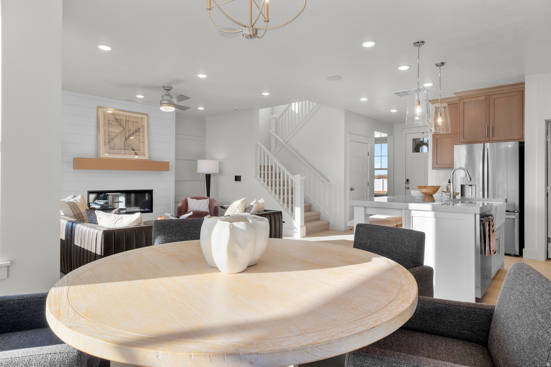 RIVER'S EDGE - Residential