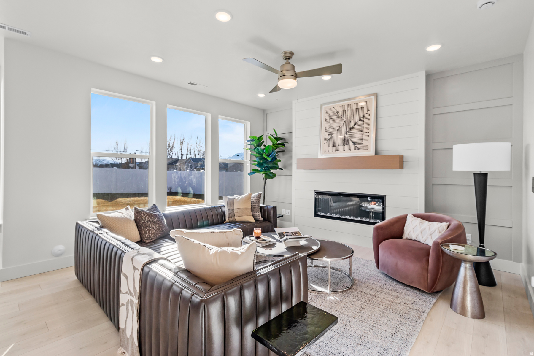 RIVER'S EDGE - Residential