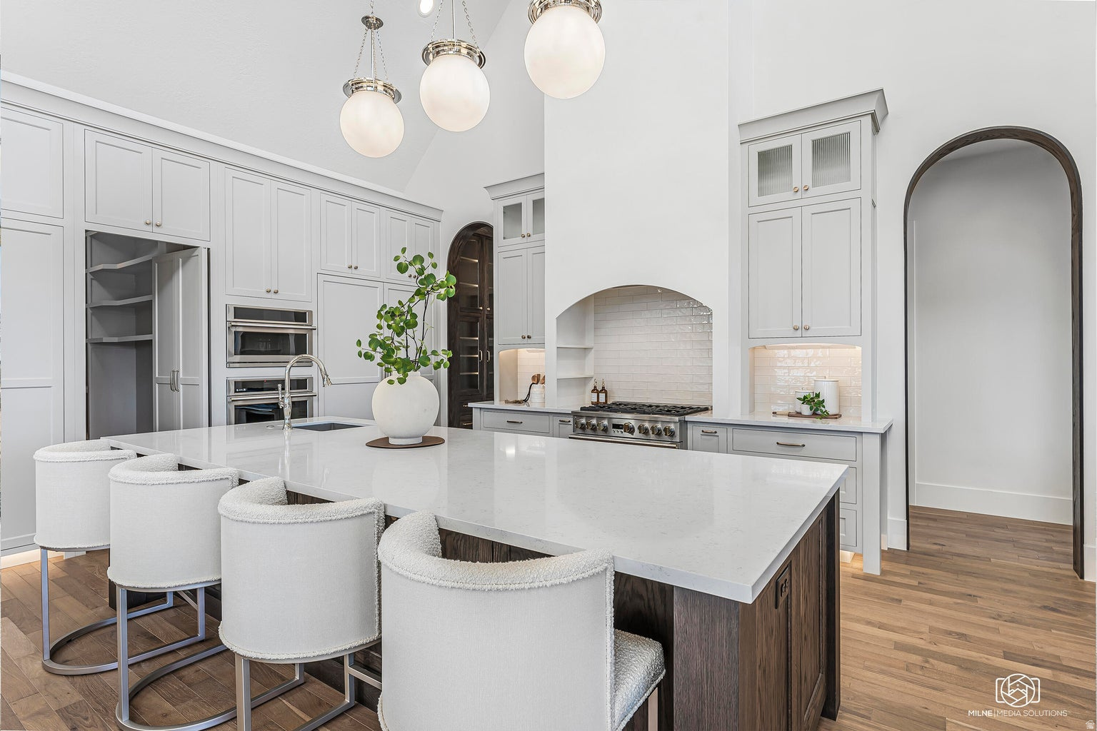 SUMMIT VIEW - Residential