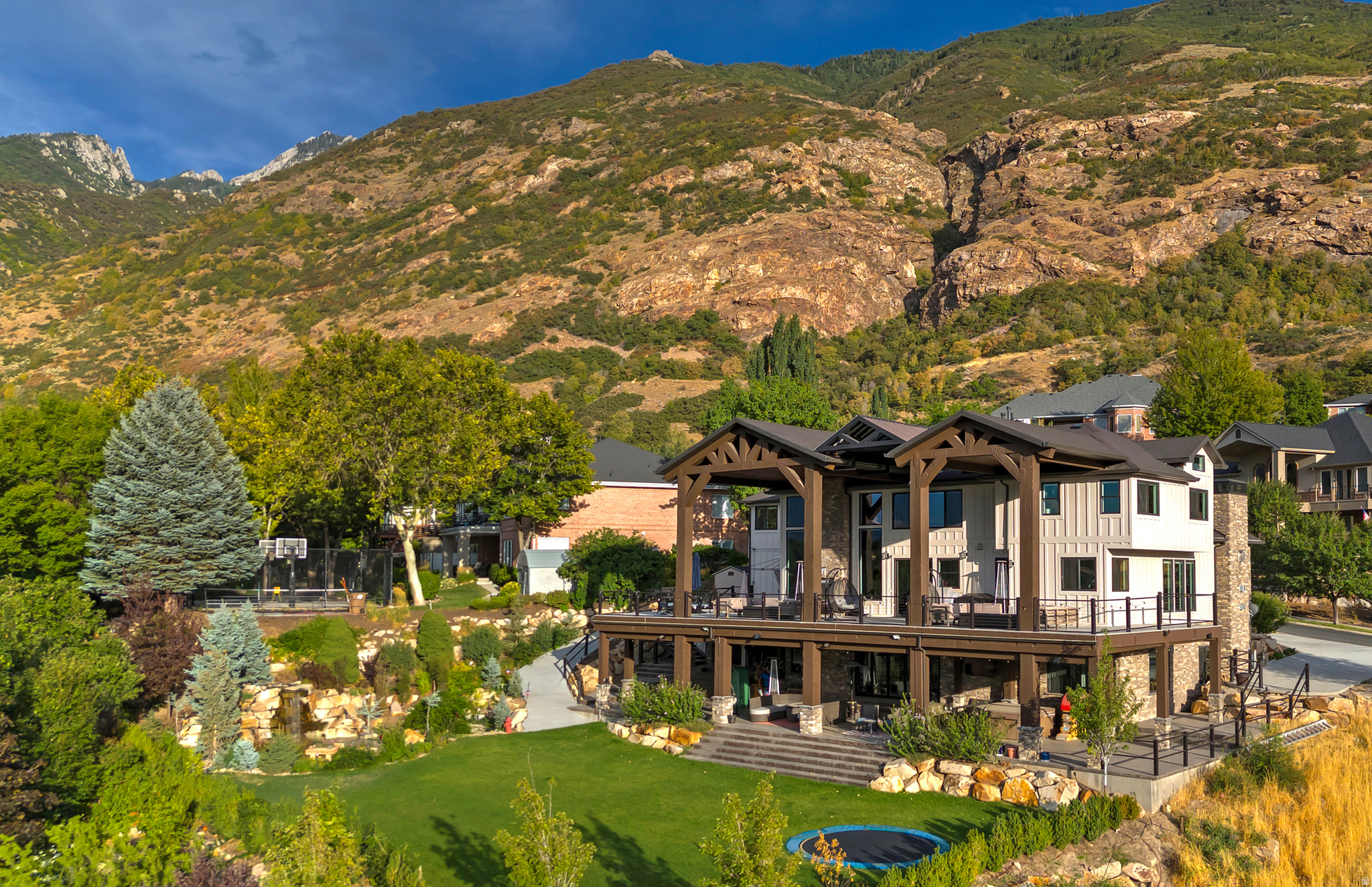 THE COVE AT BEAR CAN - Residential