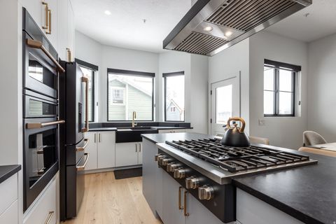 Tiny photo for 487 ONTARIO AVE, Park City, UT 84060 (MLS # 2134596)