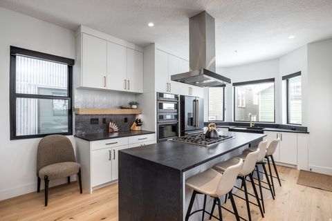 Tiny photo for 487 ONTARIO AVE, Park City, UT 84060 (MLS # 2134596)