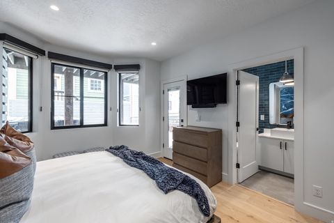 Tiny photo for 487 ONTARIO AVE, Park City, UT 84060 (MLS # 2134596)