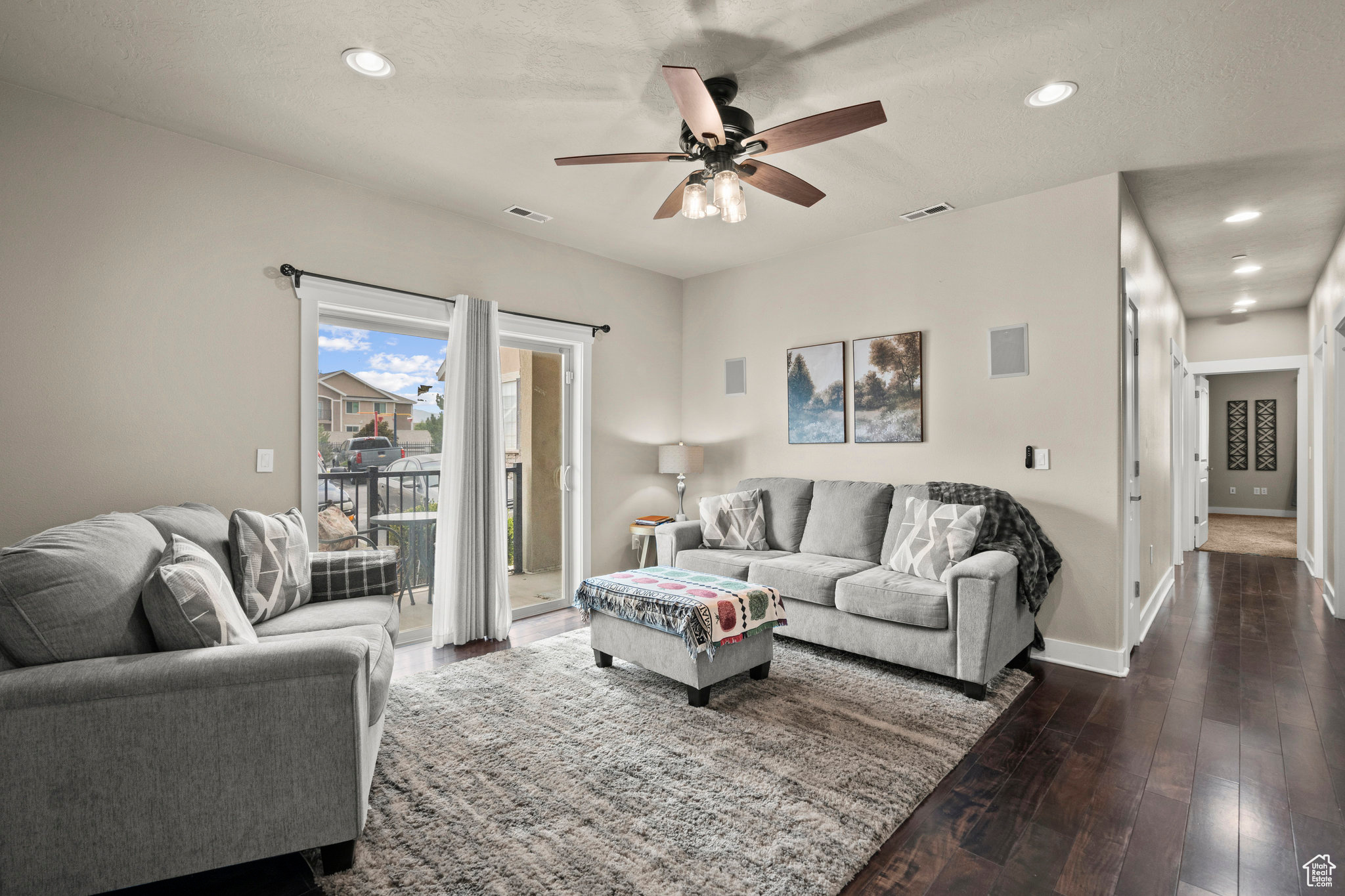 THE SPRINGS - Residential