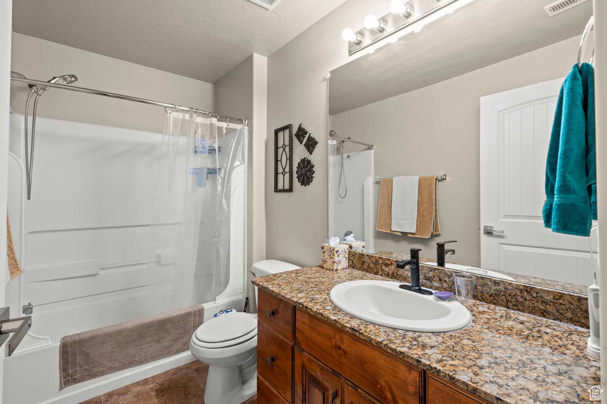 THE SPRINGS - Residential