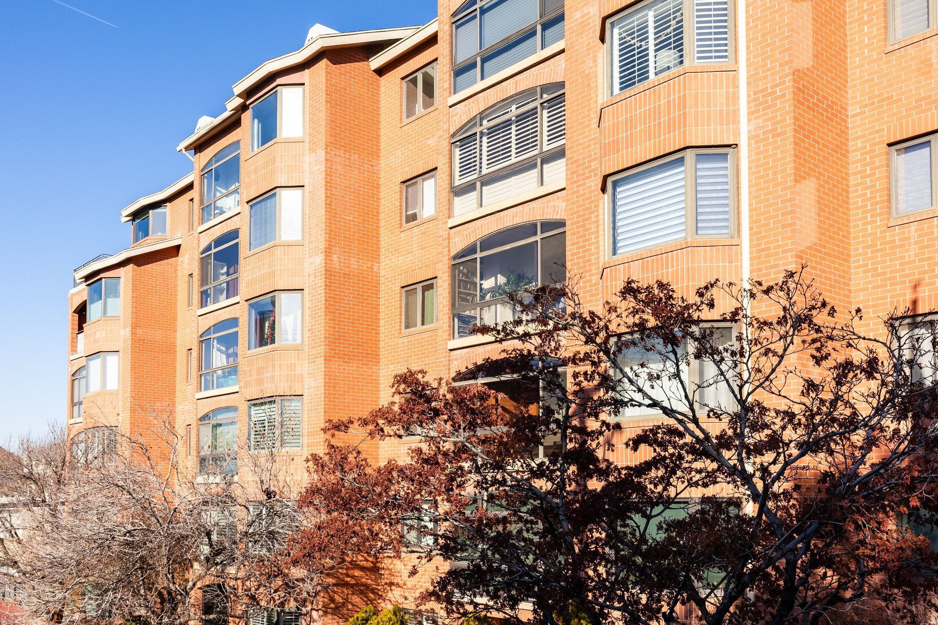 TERRACE FALLS CONDM - Residential