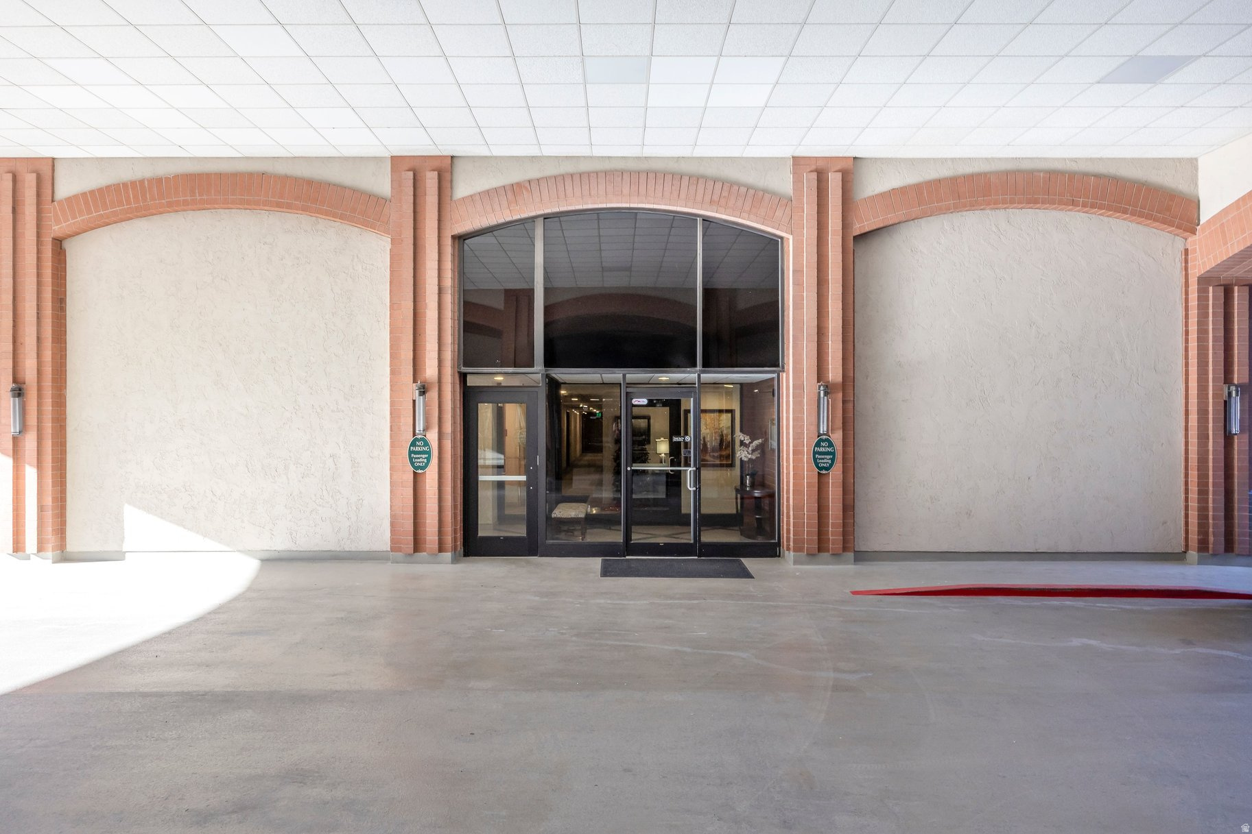 TERRACE FALLS CONDM - Residential