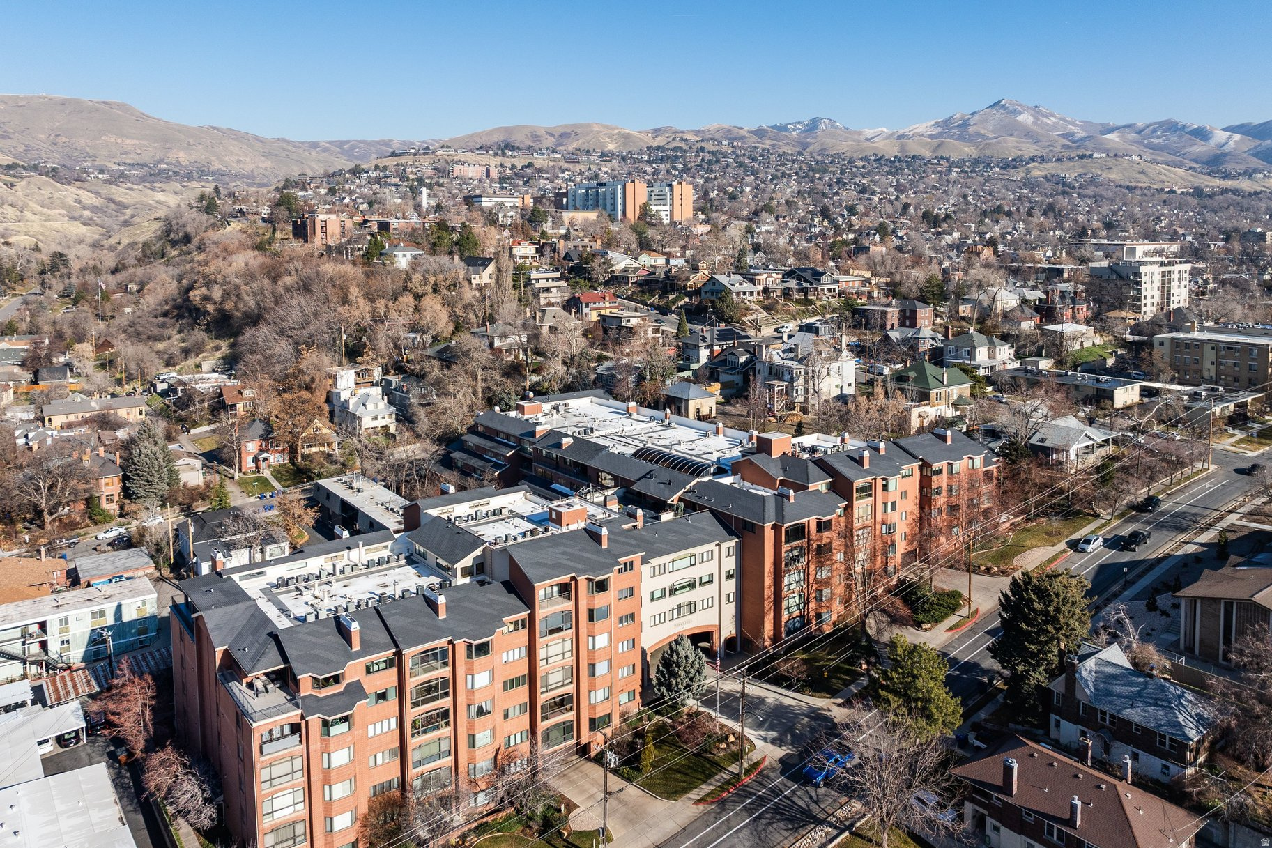 TERRACE FALLS CONDM - Residential