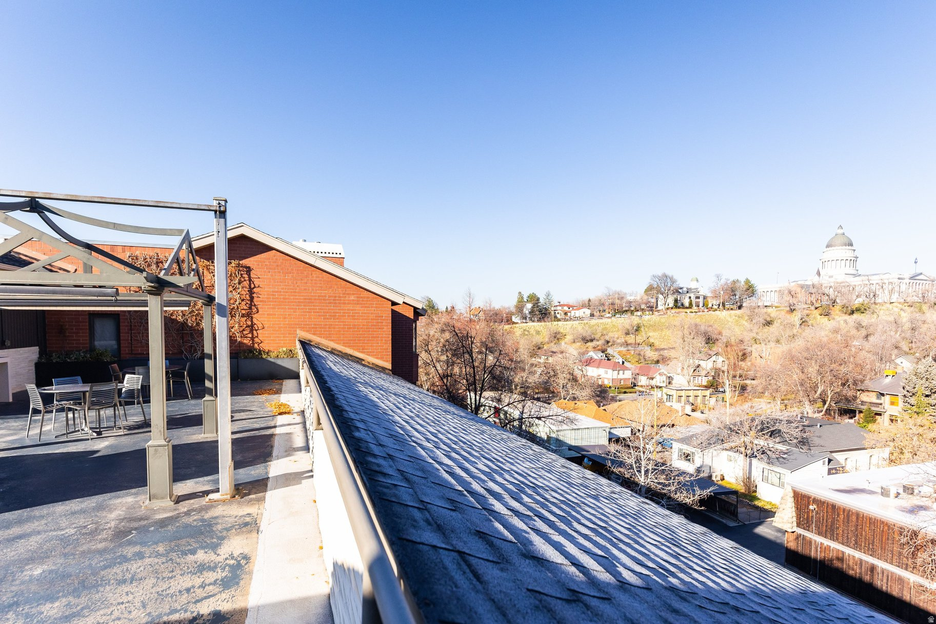 TERRACE FALLS CONDM - Residential