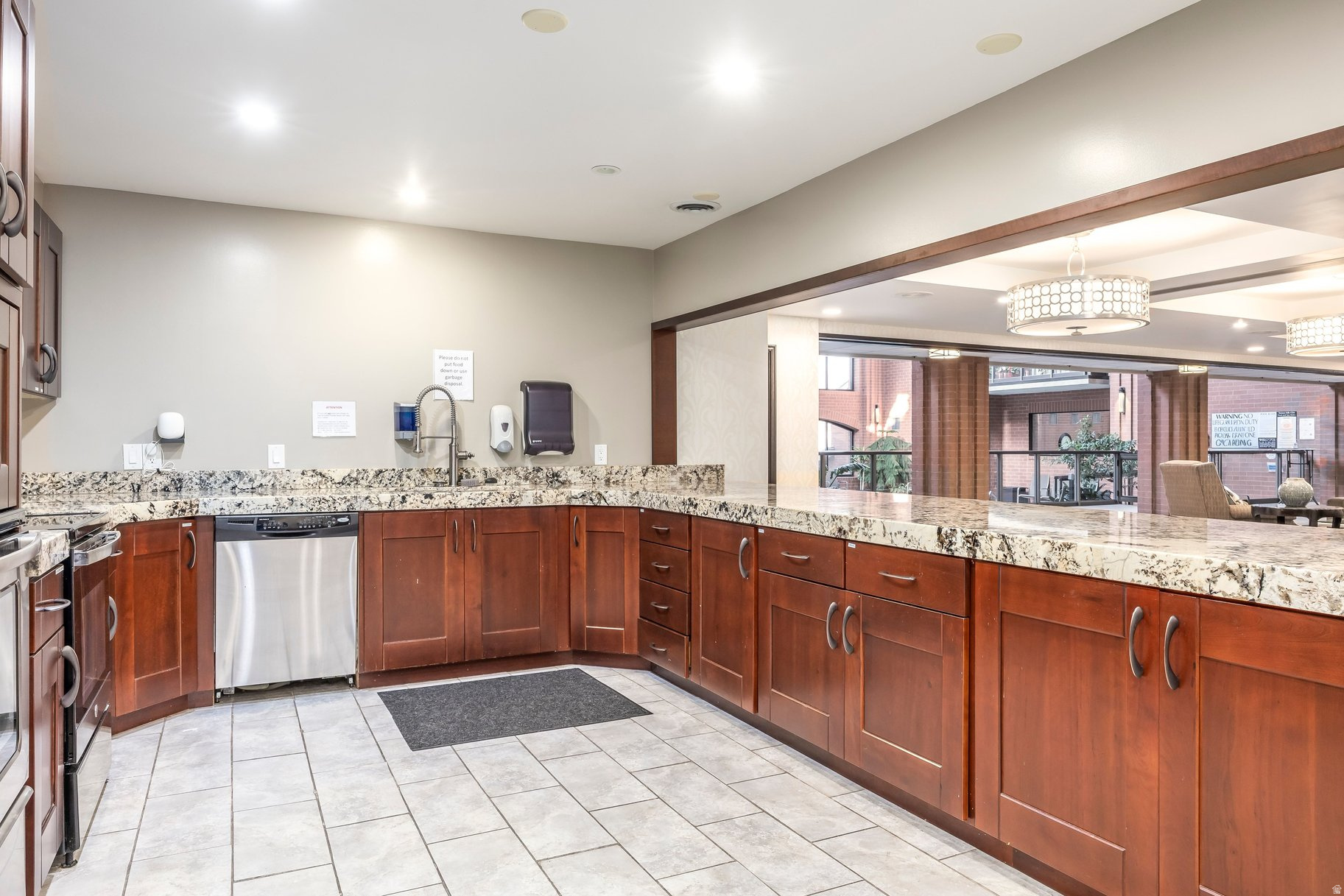 TERRACE FALLS CONDM - Residential