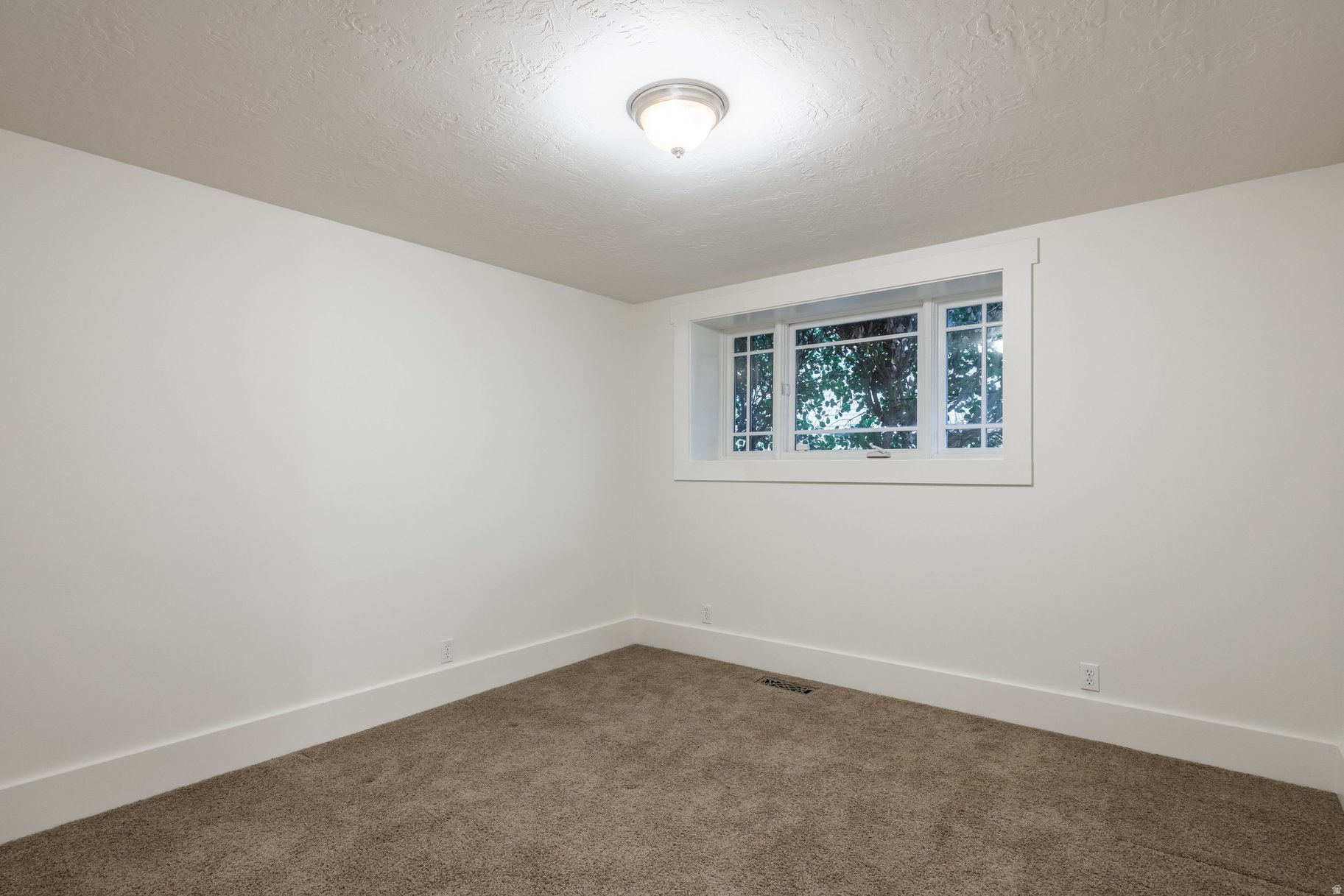 LA JOYA HEIGHTS - Residential