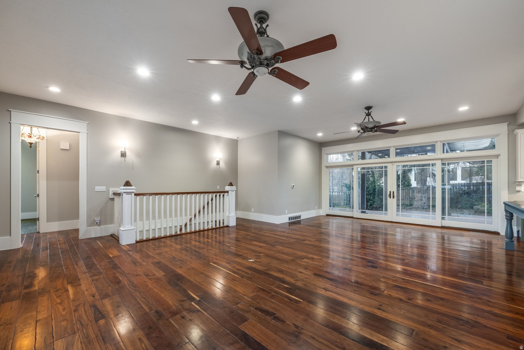 LA JOYA HEIGHTS - Residential