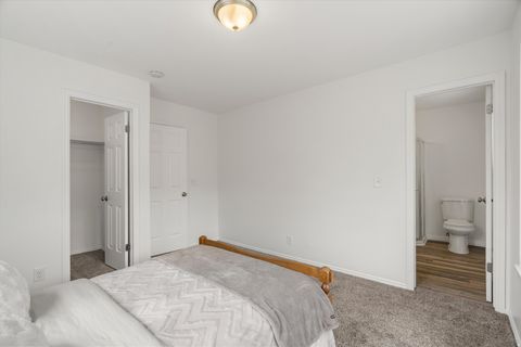 Tiny photo for 1362 E 5150 S, South Ogden, UT 84403 (MLS # 2153240)