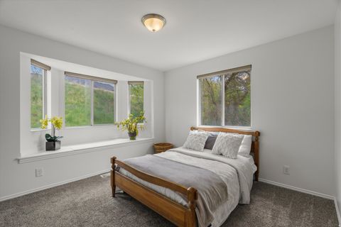 Tiny photo for 1362 E 5150 S, South Ogden, UT 84403 (MLS # 2153240)