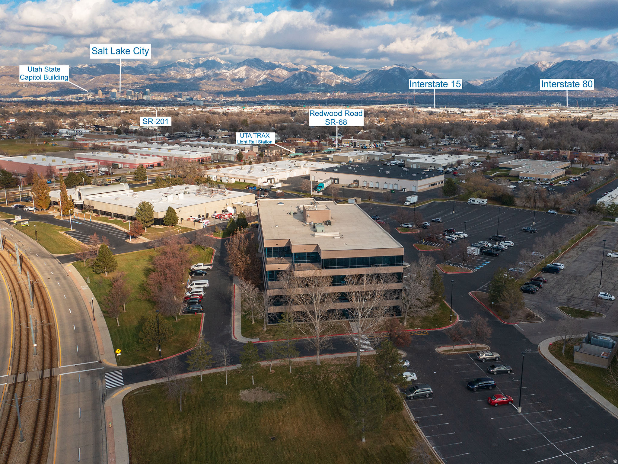 LAKE POINTE - Commercial Lease