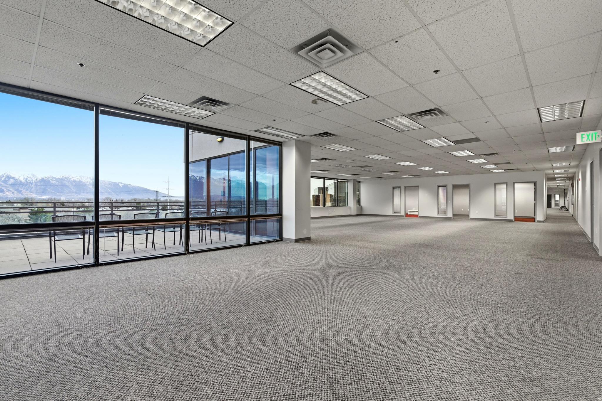 LAKE POINTE - Commercial Lease