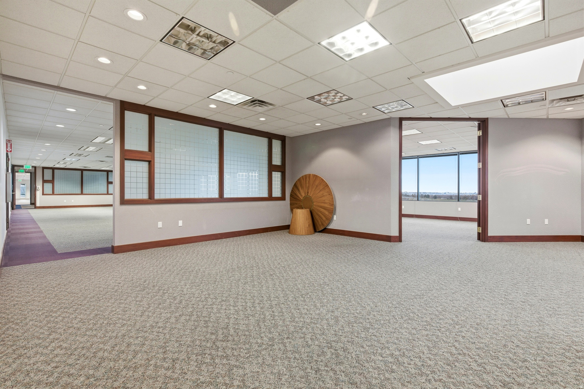 LAKE POINTE - Commercial Lease