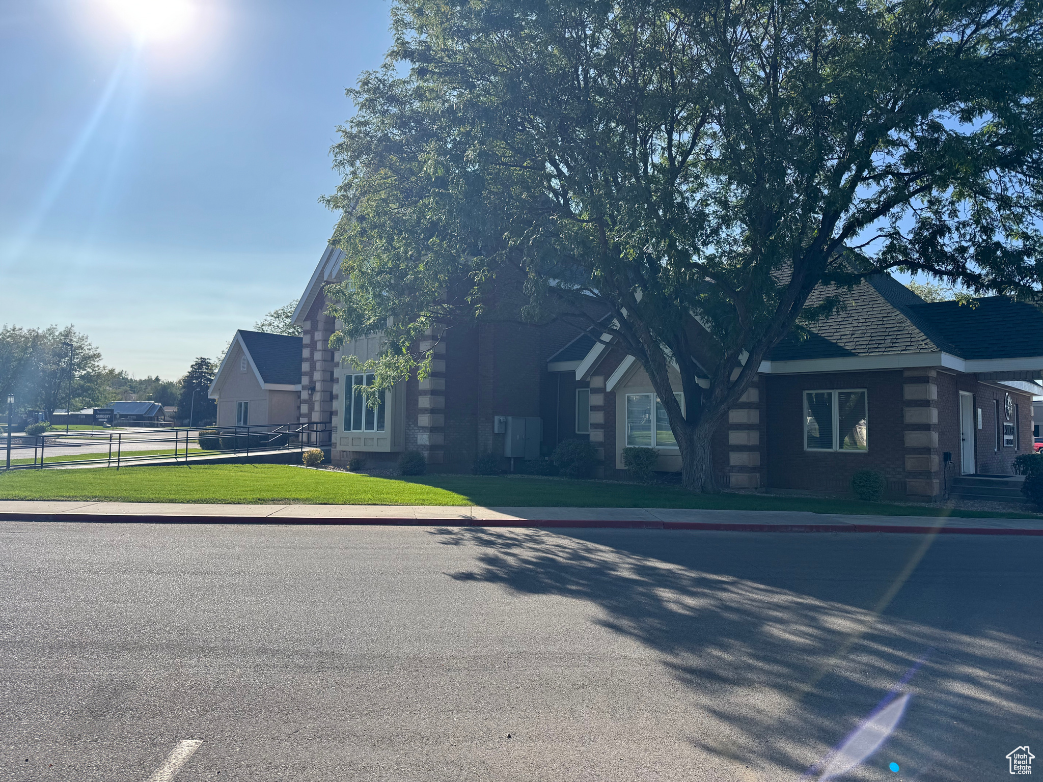 MT VW MEDICAL PLAZA - Commercial Sale