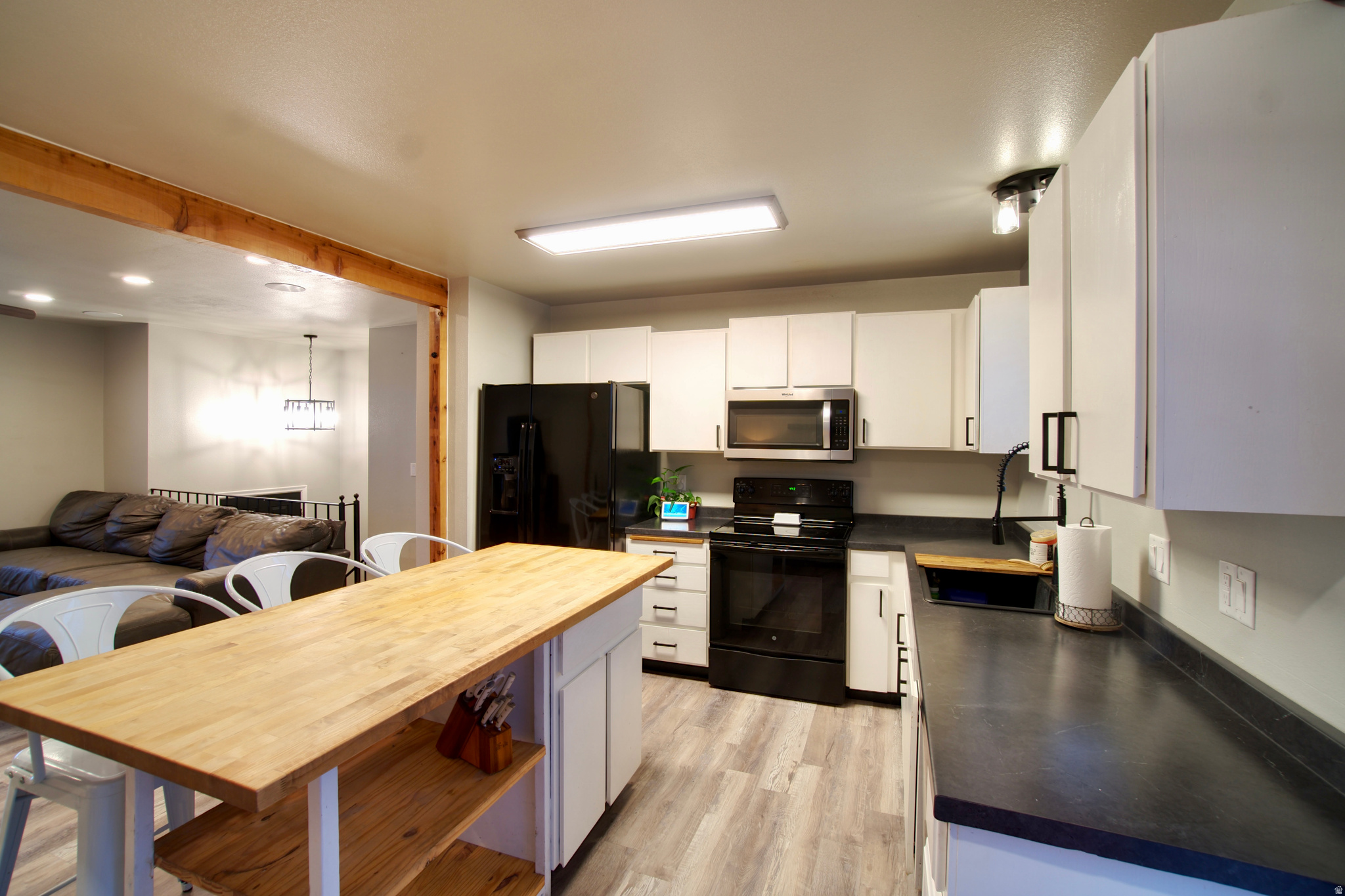 COUNTRY CREEK ESTATES #2 - Residential