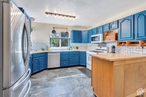 Tiny photo for 1431 E 300 S, Pleasant Grove, UT 84062 (MLS # 2189199)