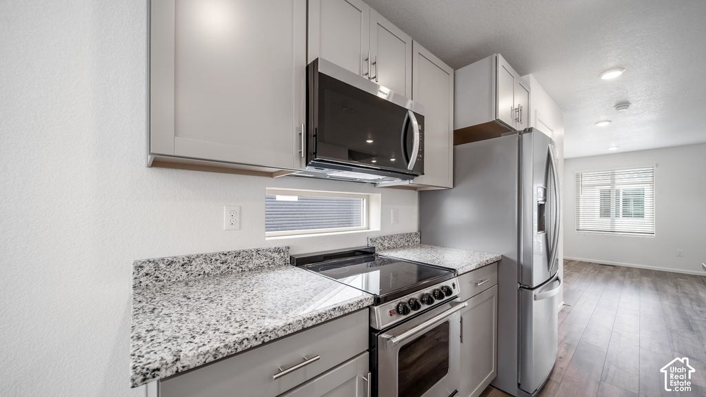 Photo of 551 N BEAVER LN, Saratoga Springs, UT 84045 (MLS # 2191464)