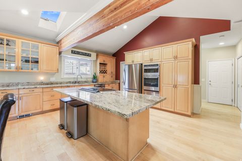 Tiny photo for 1436 VINE ST S, Murray, UT 84121 (MLS # 2156647)