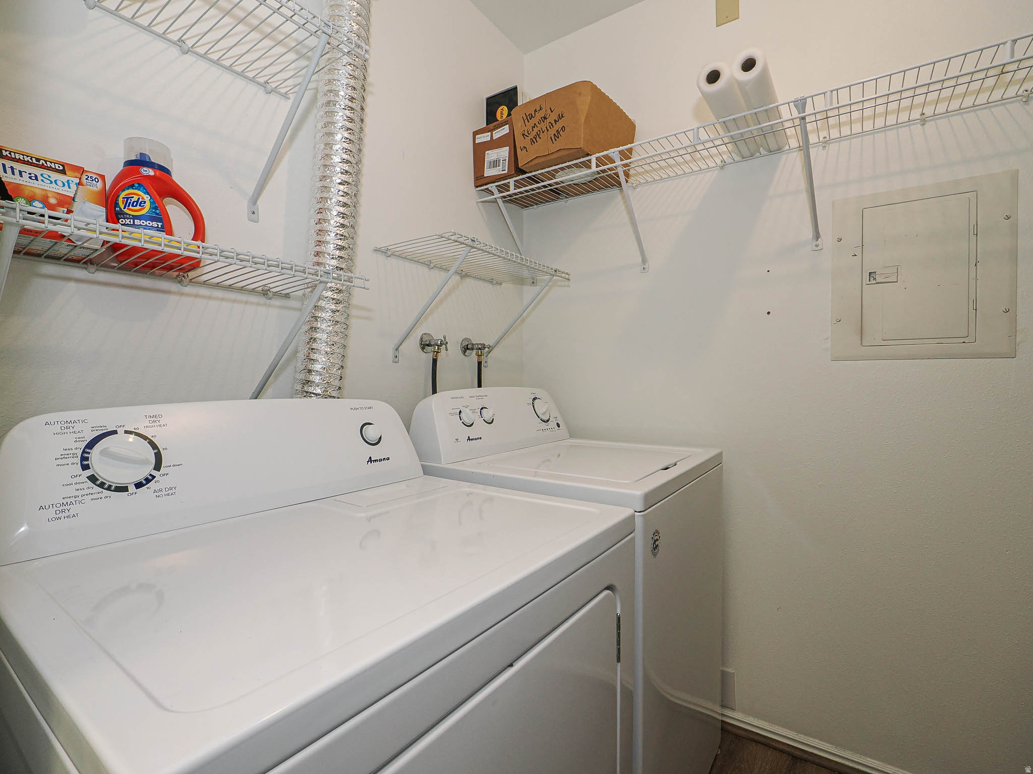 COUNTRY WOOD ESTATES - Residential