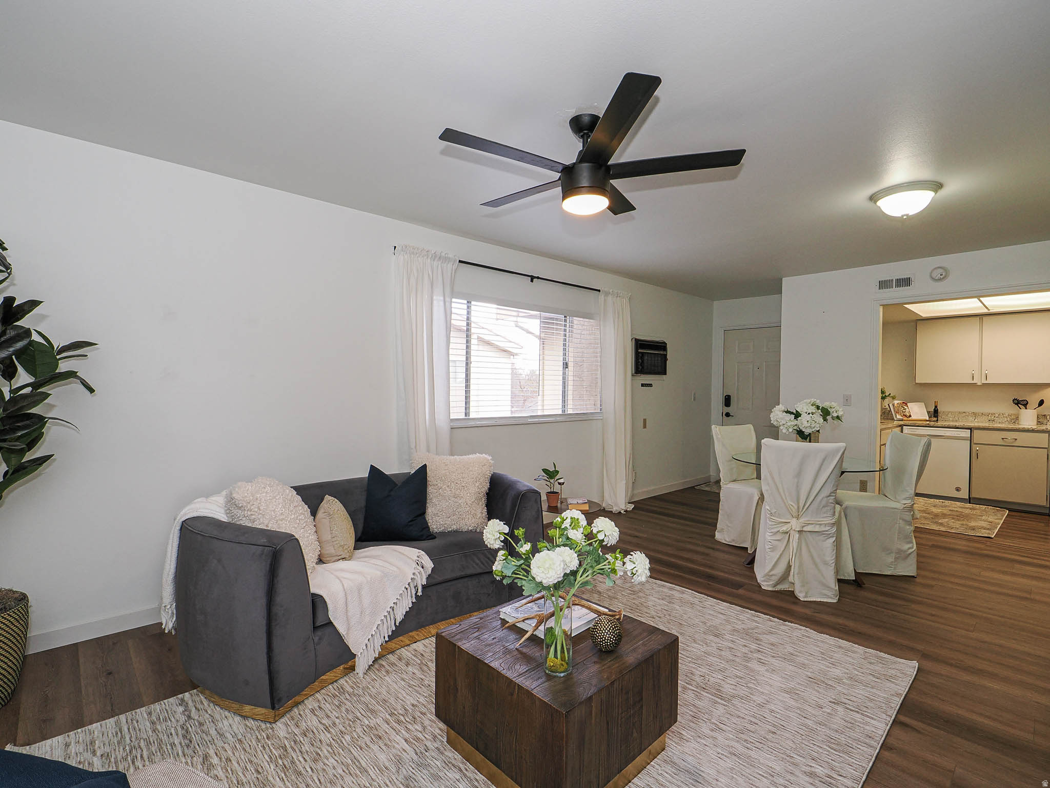 COUNTRY WOOD ESTATES - Residential