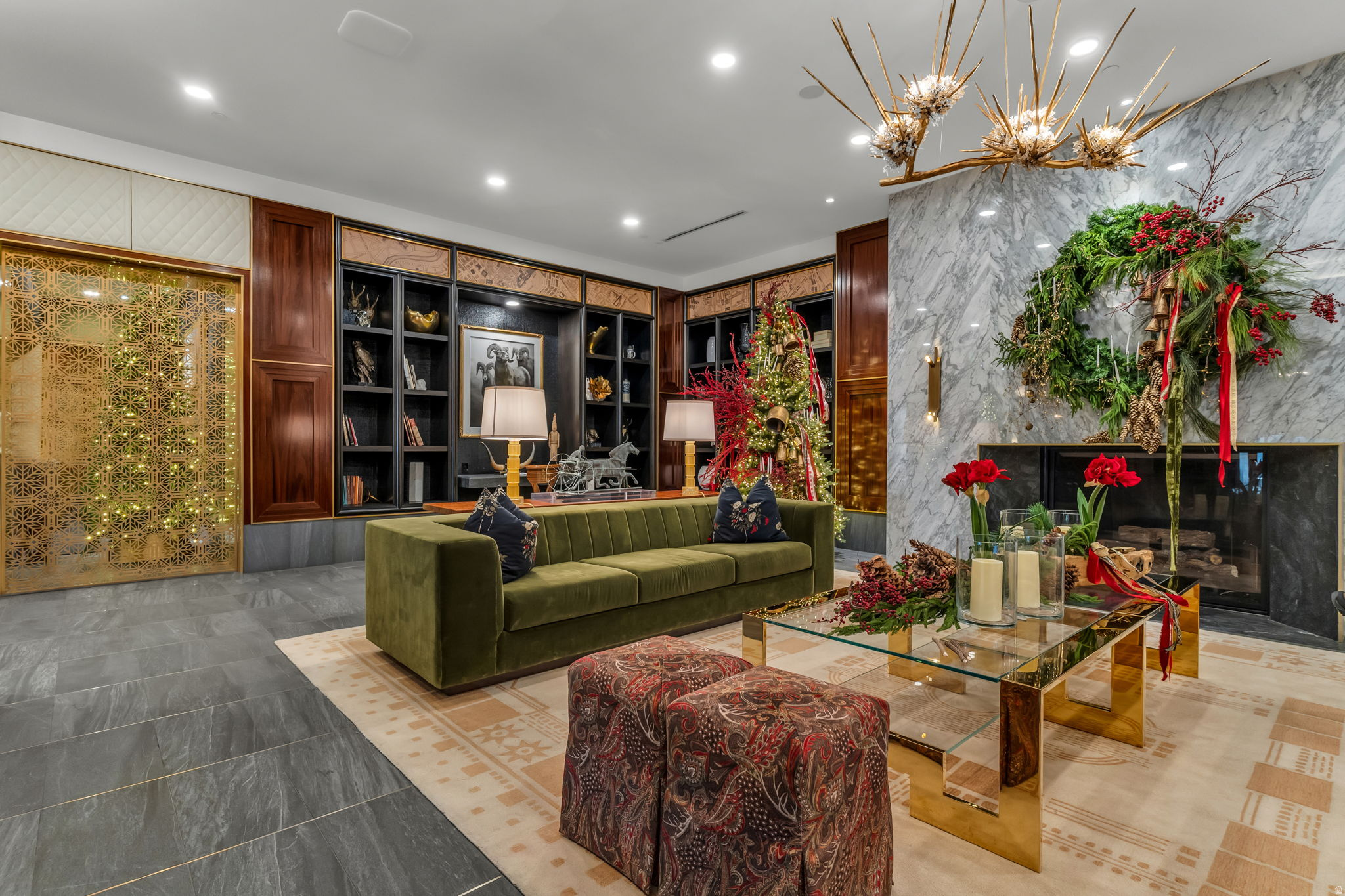 GOLDENER HIRSCH - Residential