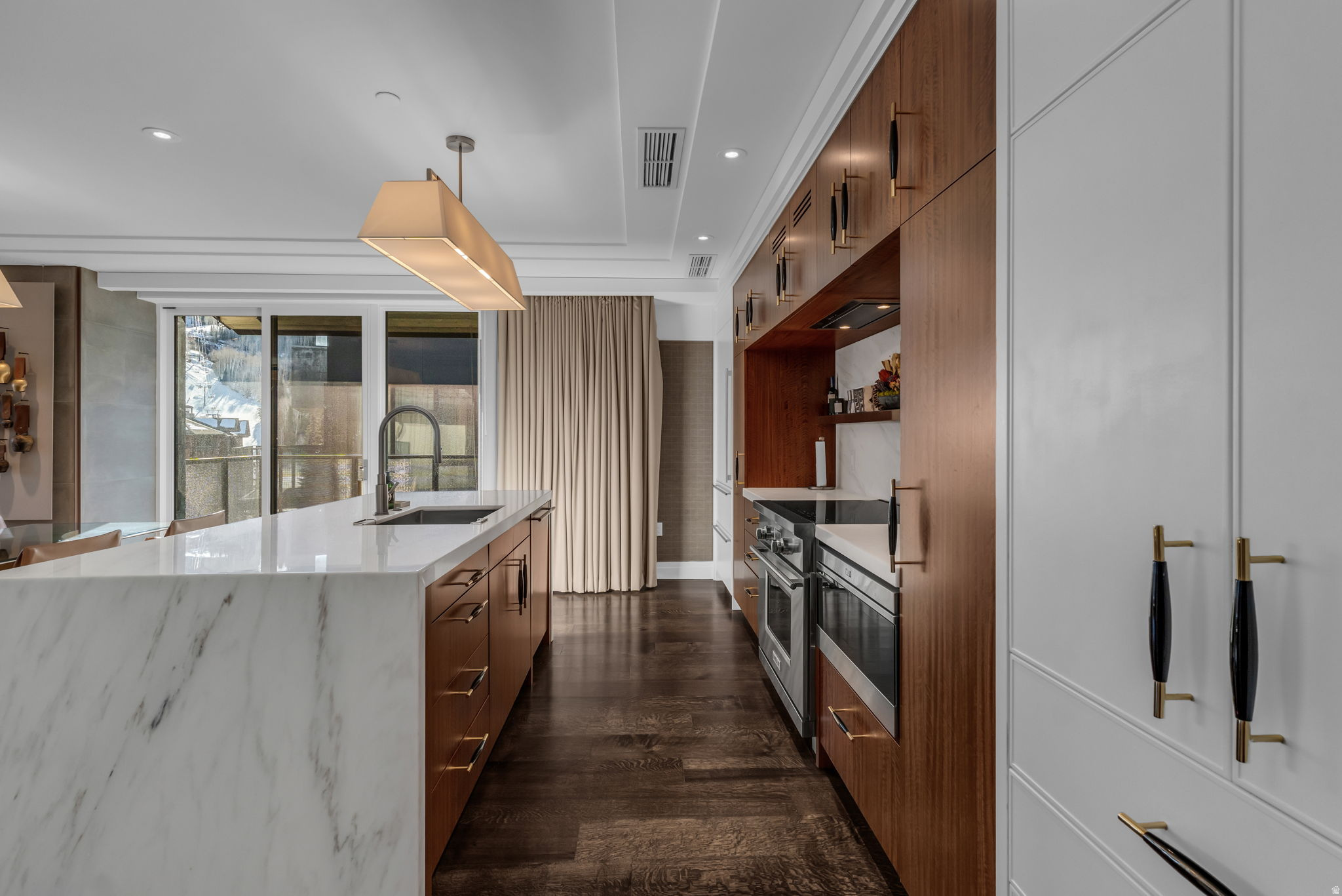 GOLDENER HIRSCH - Residential