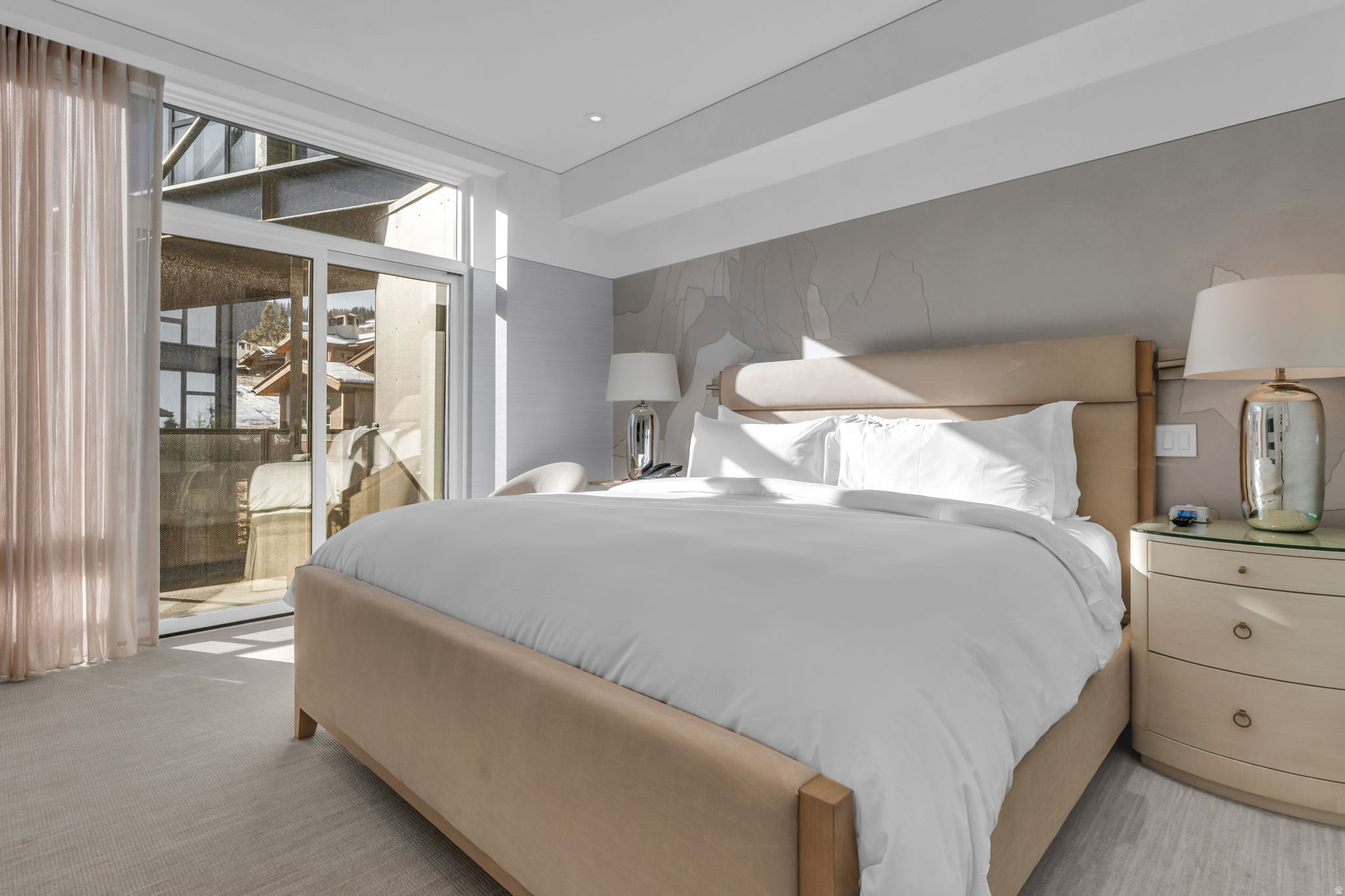 GOLDENER HIRSCH - Residential