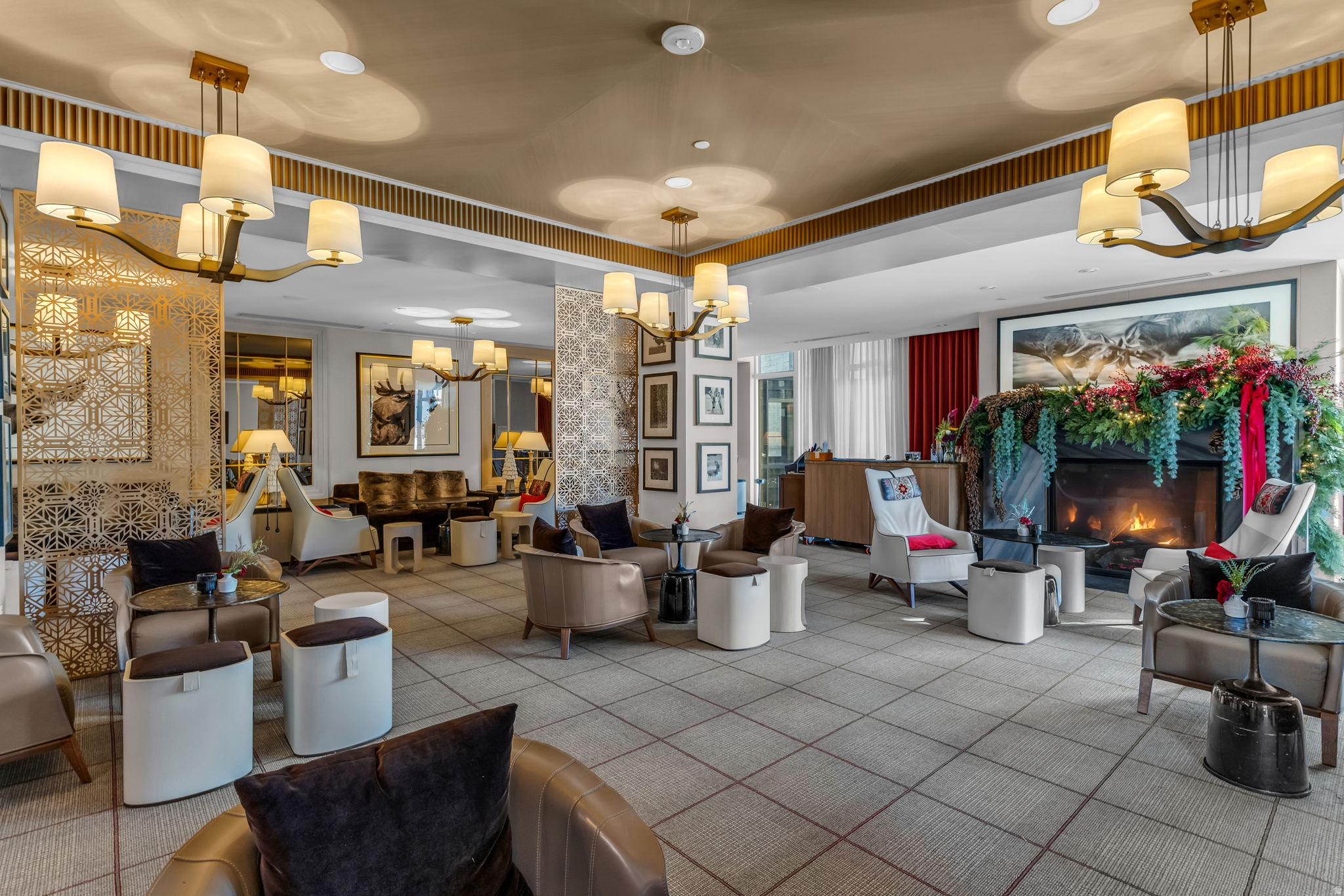 GOLDENER HIRSCH - Residential