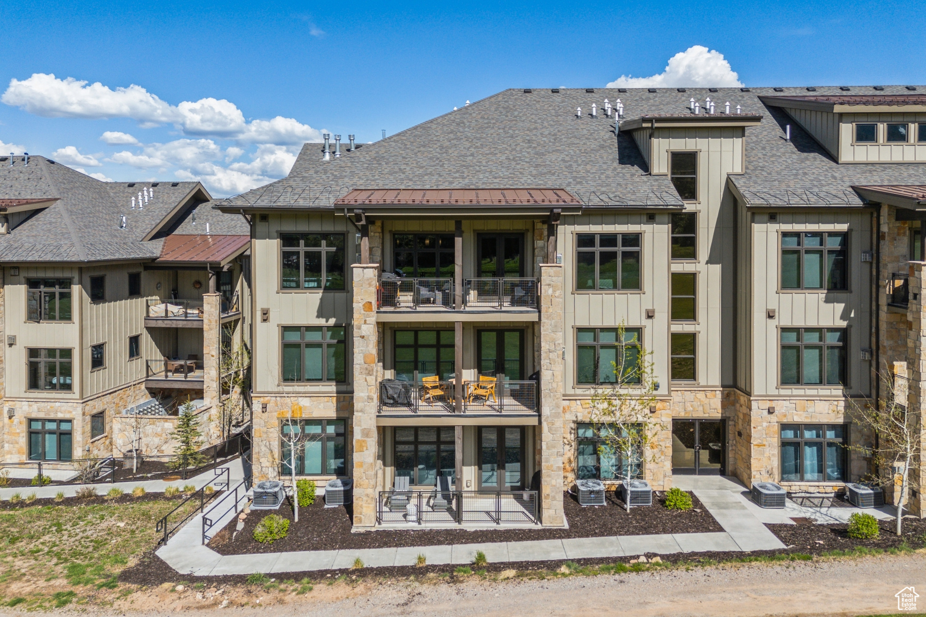 Park City, Utah 84098, United States, 3 Bedrooms Bedrooms, ,3 BathroomsBathrooms,Residential,Pending,181410