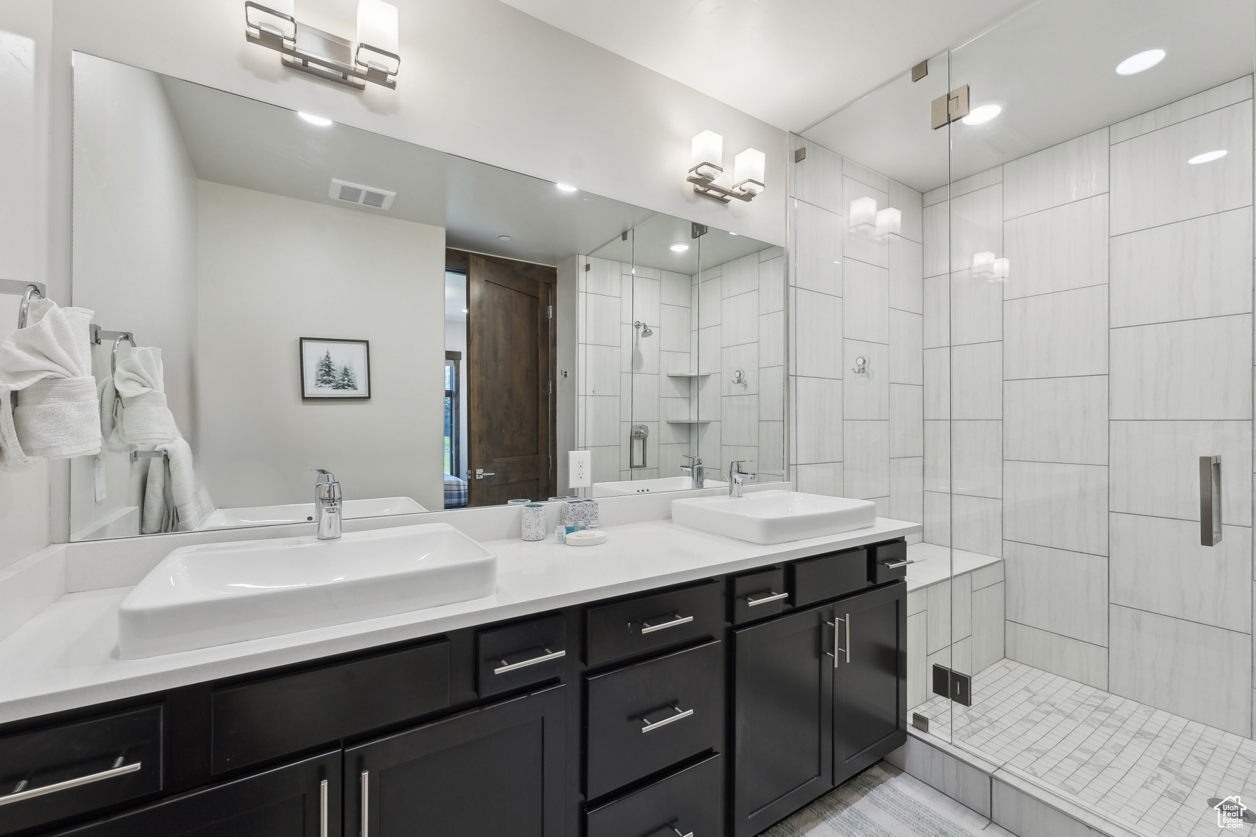 Park City, Utah 84098, United States, 3 Bedrooms Bedrooms, ,3 BathroomsBathrooms,Residential,Pending,181410