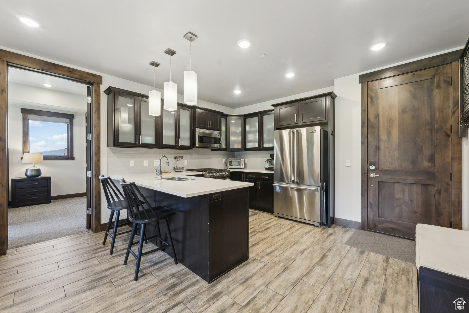 Park City, Utah 84098, United States, 3 Bedrooms Bedrooms, ,3 BathroomsBathrooms,Residential,Pending,181410