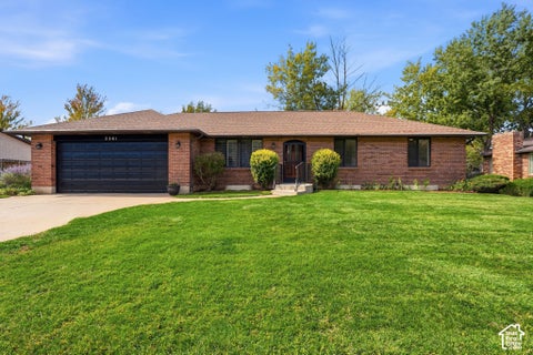 Photo of 2581 N 2700 E, Layton, UT 84040 (MLS # 2189181)