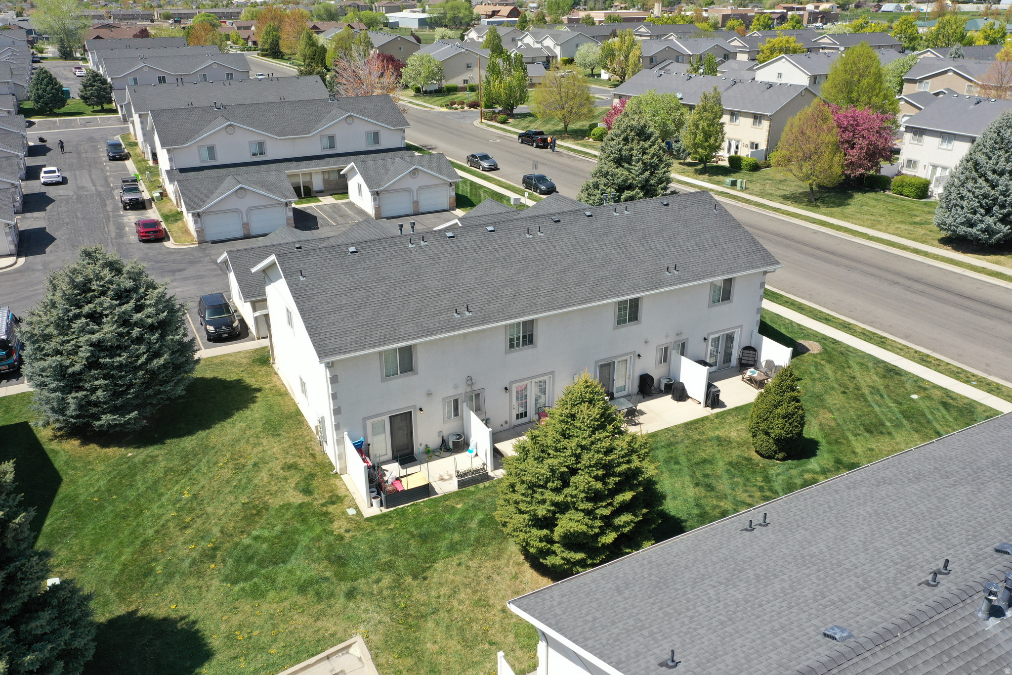 BLACKHAWK TOWNHOUSE - Residential