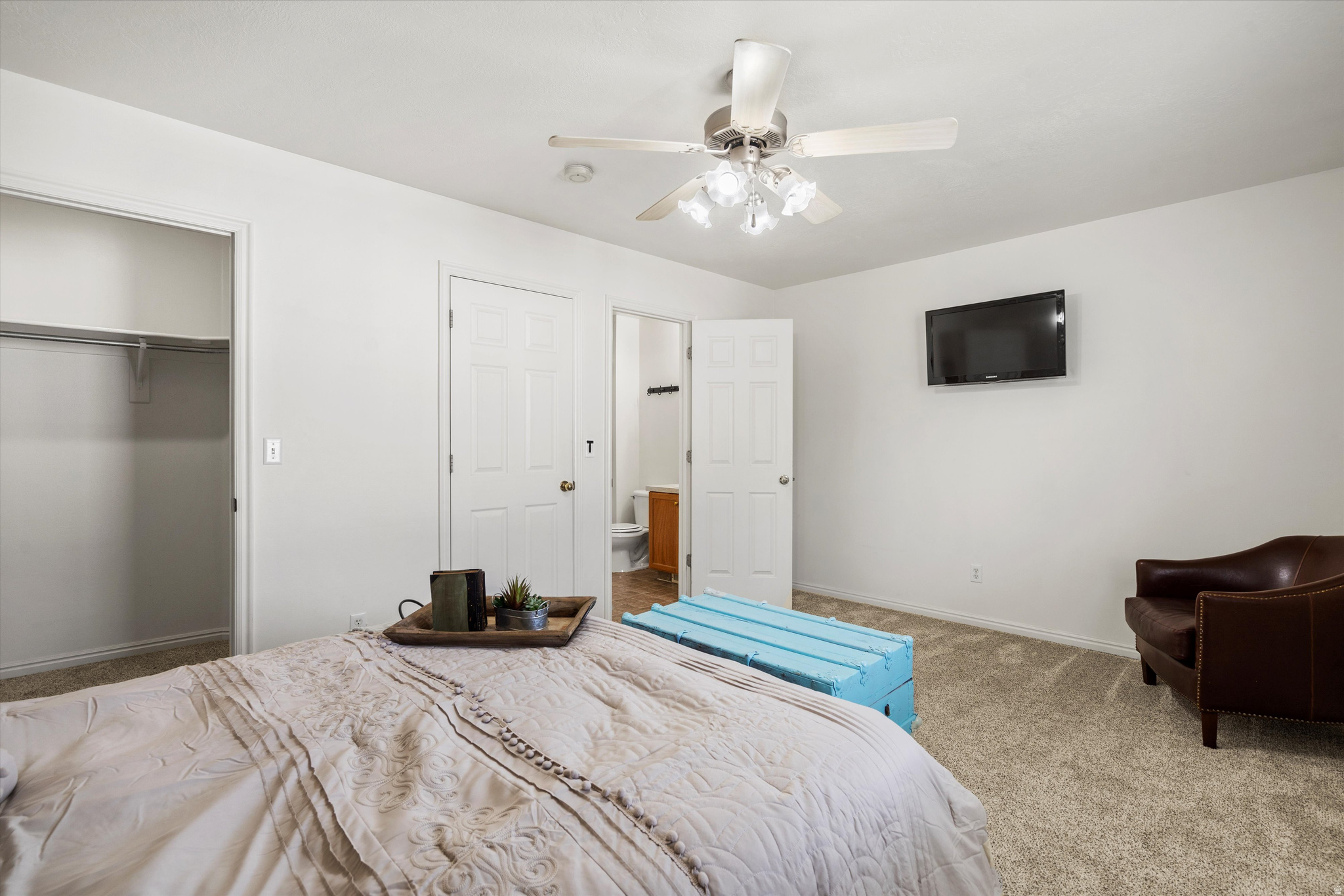 BLACKHAWK TOWNHOUSE - Residential