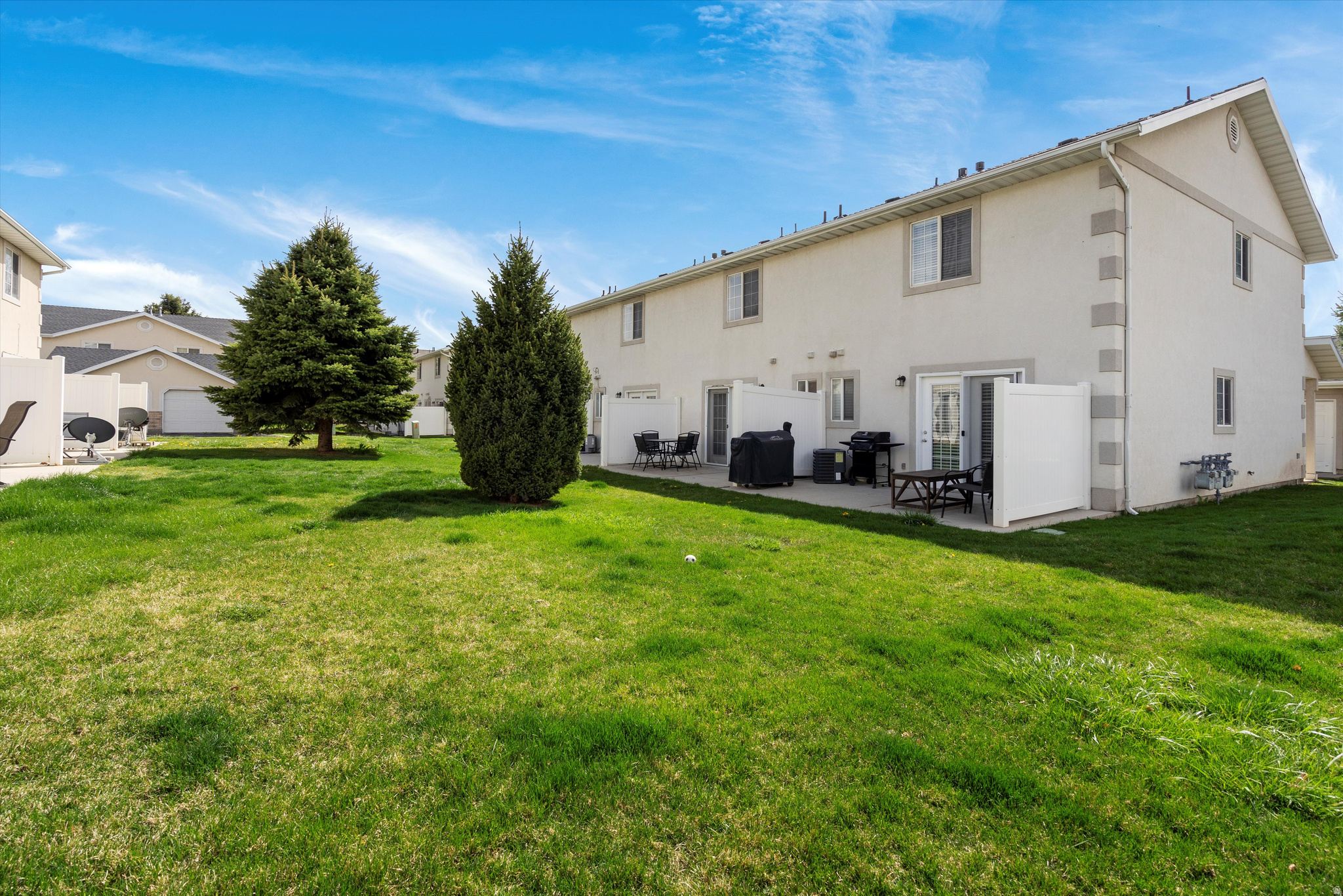 BLACKHAWK TOWNHOUSE - Residential