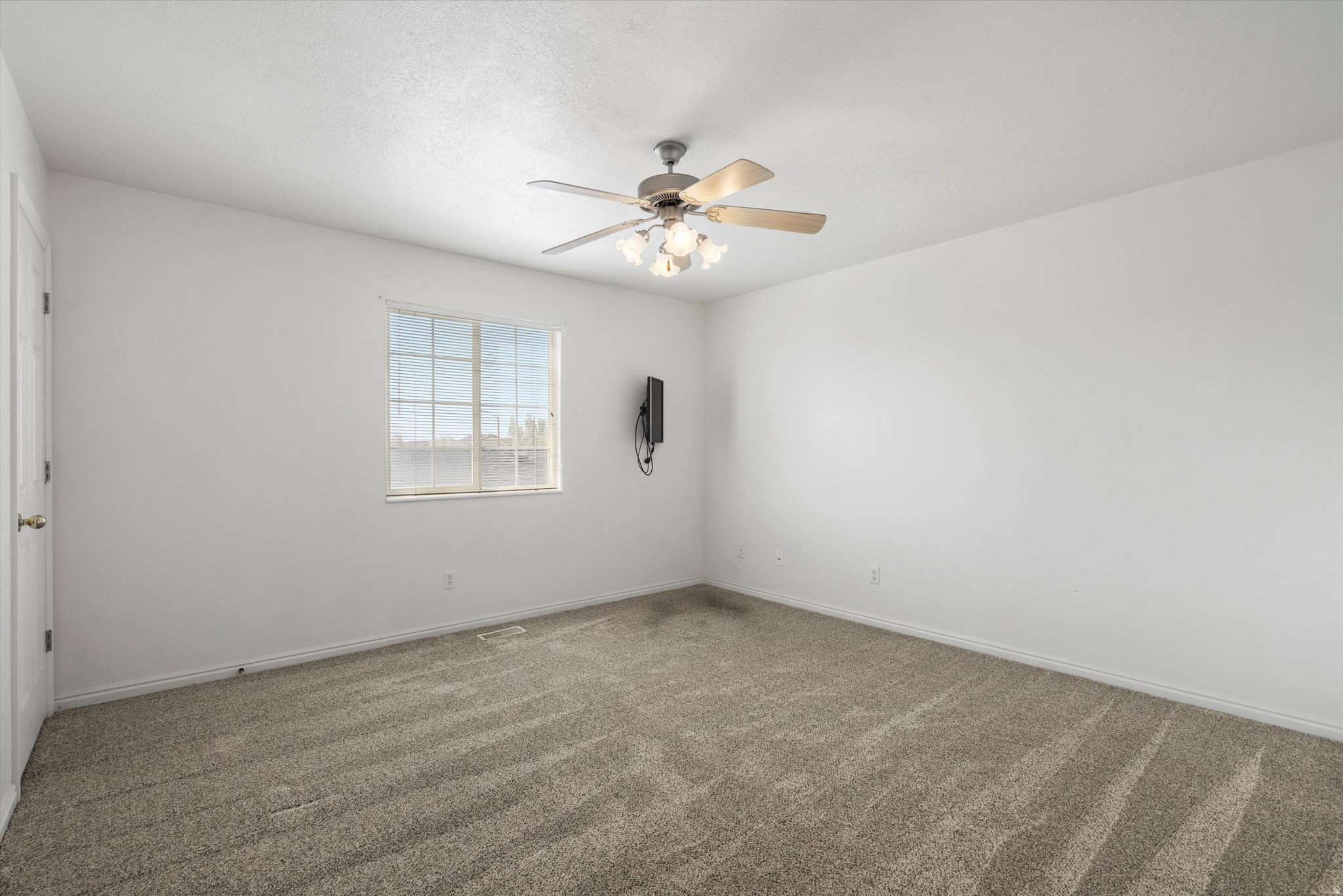 BLACKHAWK TOWNHOUSE - Residential