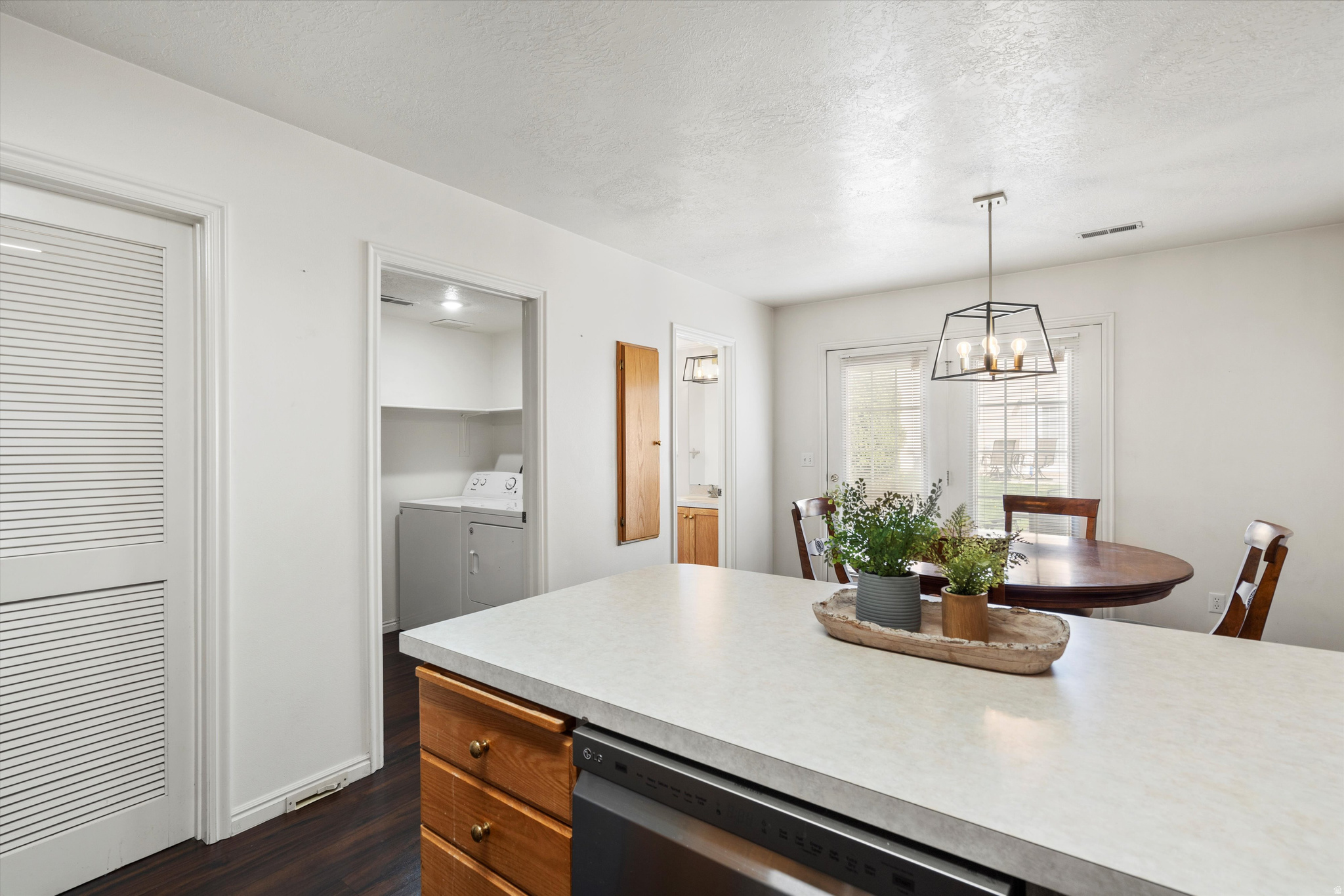 BLACKHAWK TOWNHOUSE - Residential