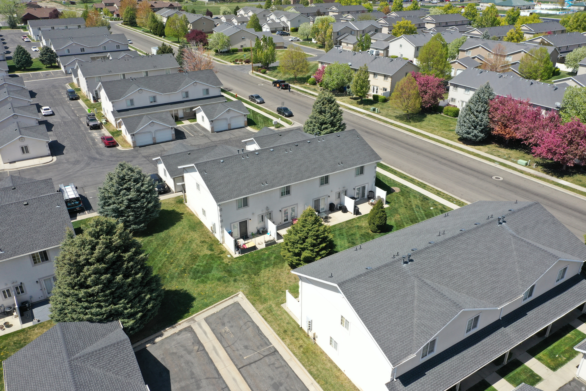 BLACKHAWK TOWNHOUSE - Residential