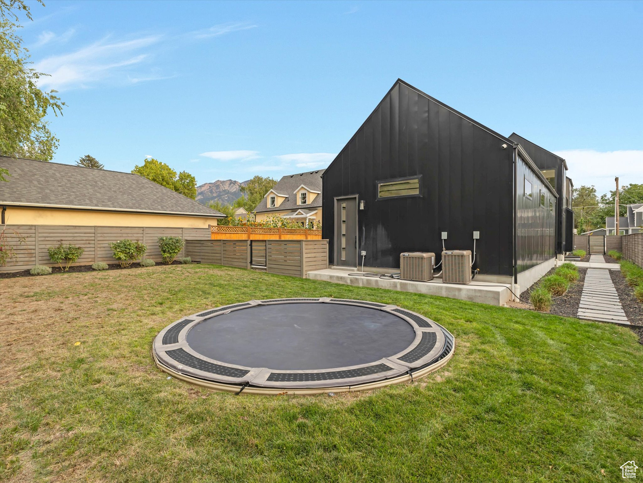 CANYON RIM - Residential