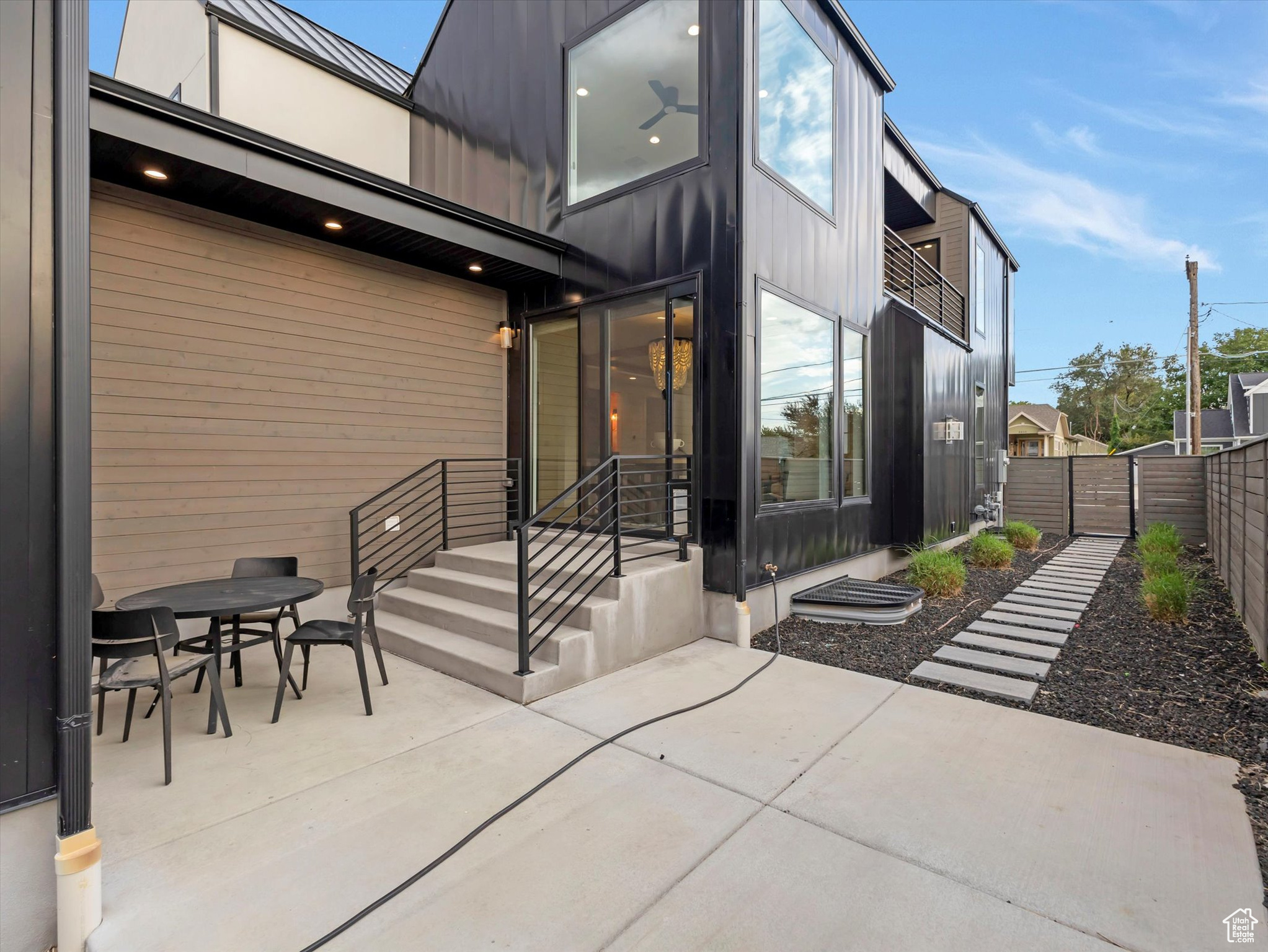 CANYON RIM - Residential