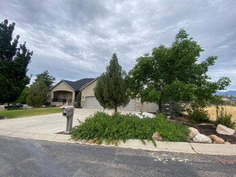 Tiny photo for 373 E ALEXANDER DR, Elk Ridge, UT 84651 (MLS # 2173856)