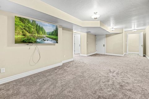Tiny photo for 10734 S INDIGO SKY WAY, South Jordan, UT 84009 (MLS # 2135115)
