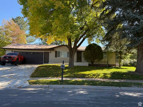 Tiny photo for 600 N MAPLE DR W, Smithfield, UT 84335 (MLS # 2116766)