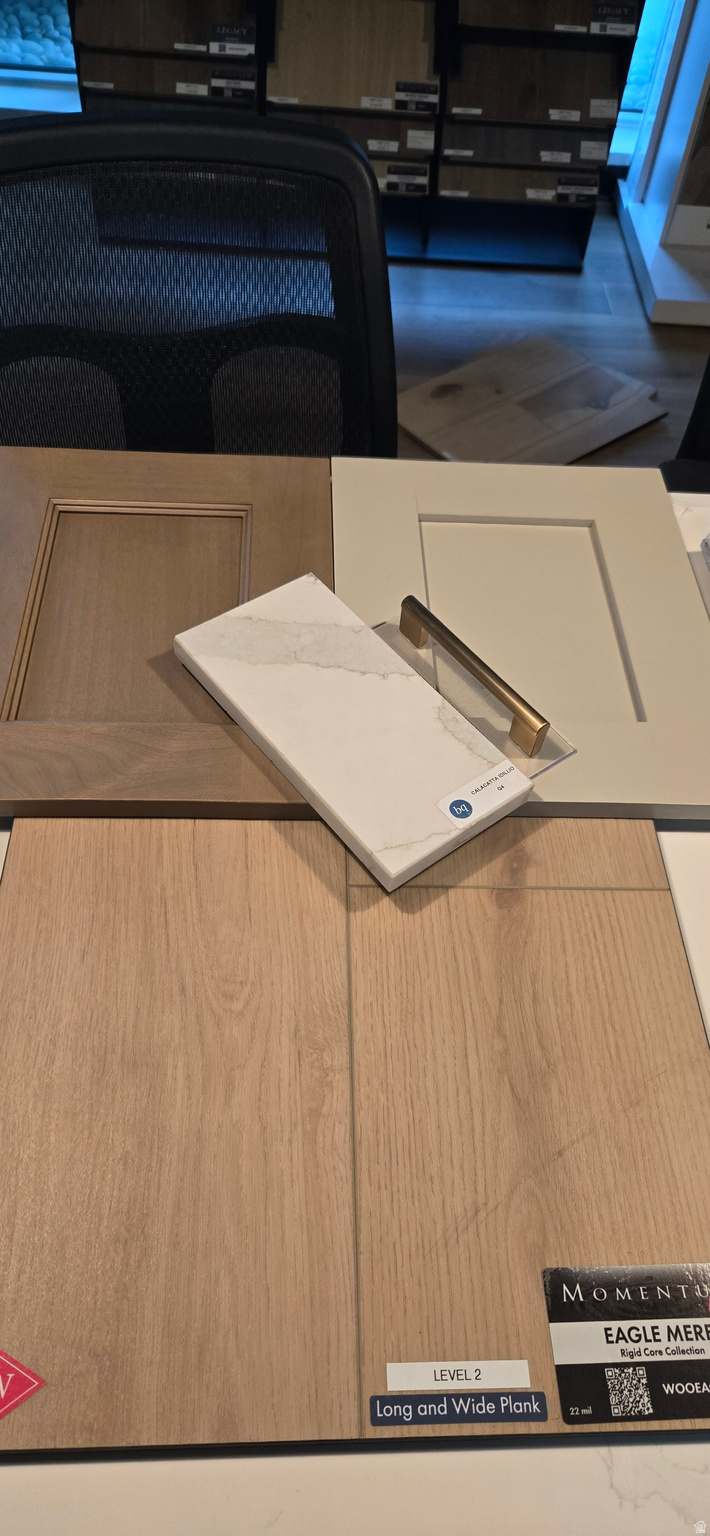 NORTH LAKE MEADOWS - Residential